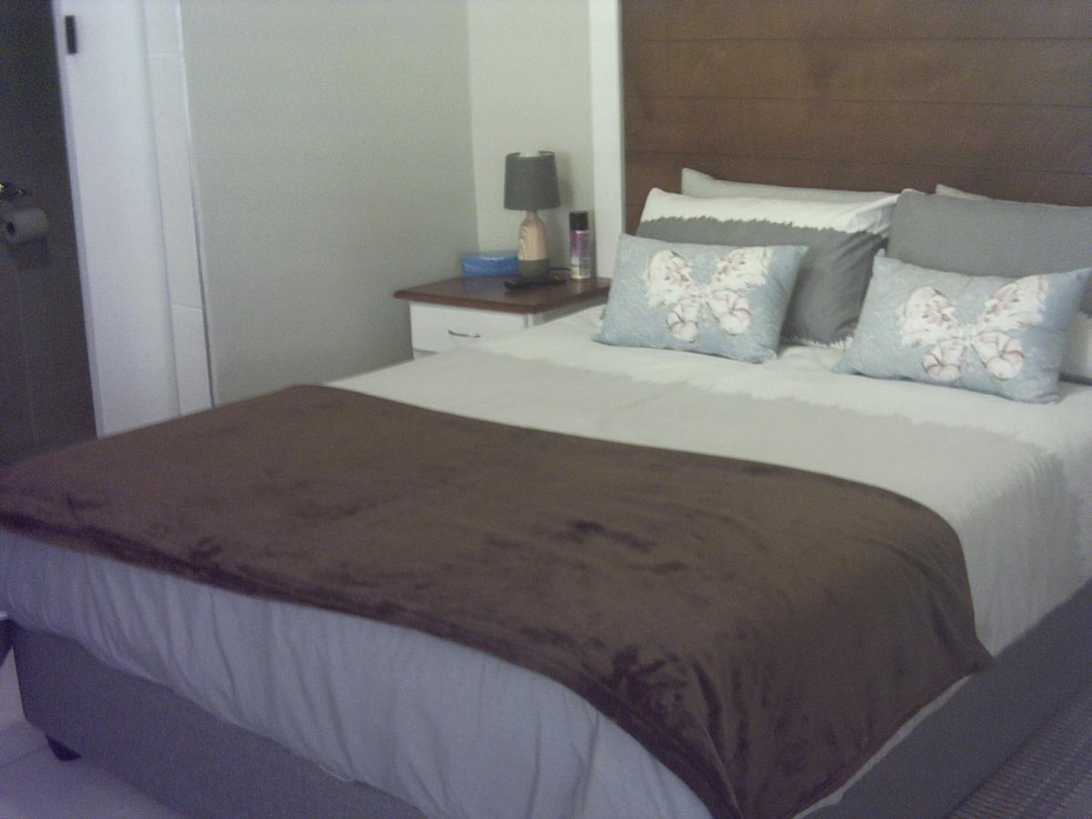 Tranquility Self Catering Hotel Luderitz Luaran gambar